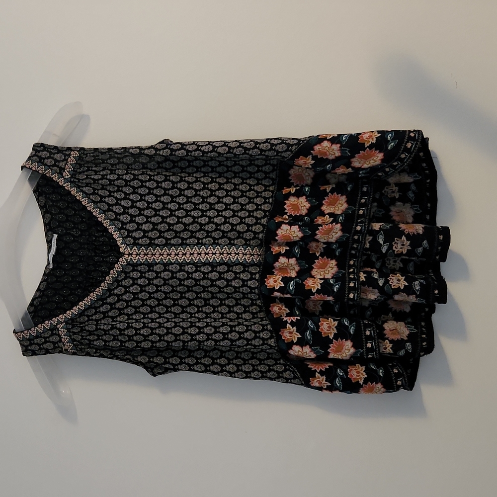 Multicolor Sleevless Top